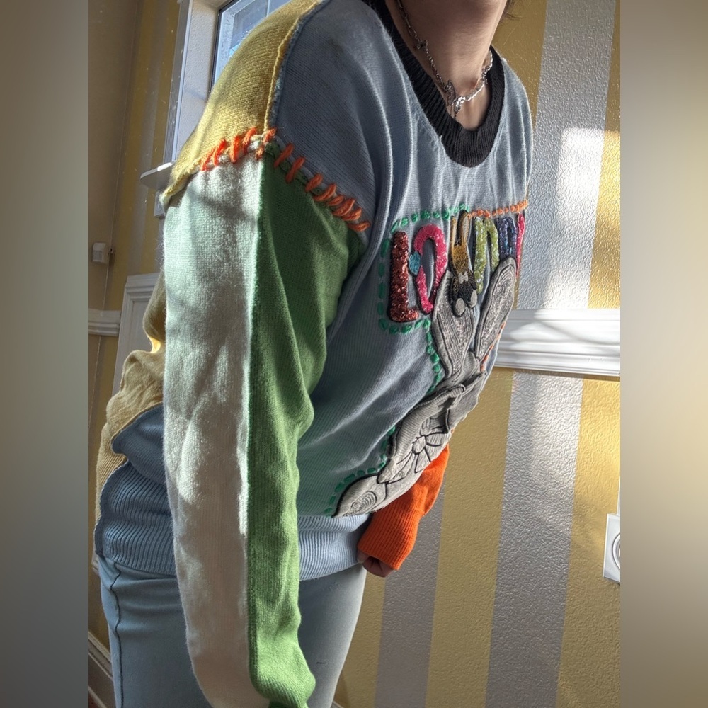 Colorful Bunny Patch Sweater New - Picture 3 of 9